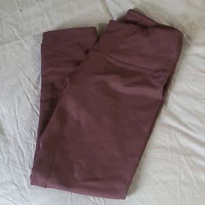 90 degree Capri length legging